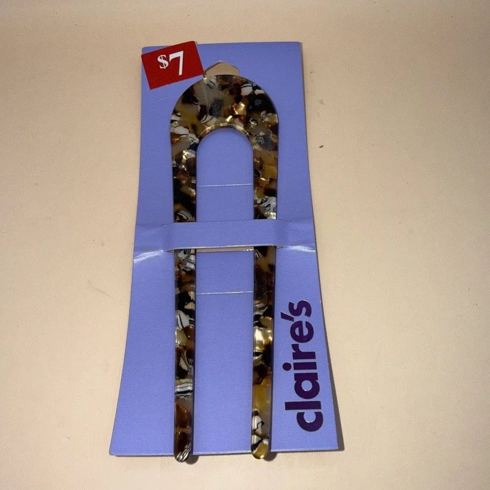 Claire's Brown Tortoise Shell Hair Clip Pin U-shaped Pic